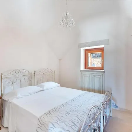 Trulli Eden Villa *